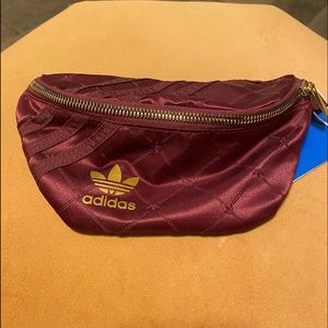 NWT Adidas fanny pack